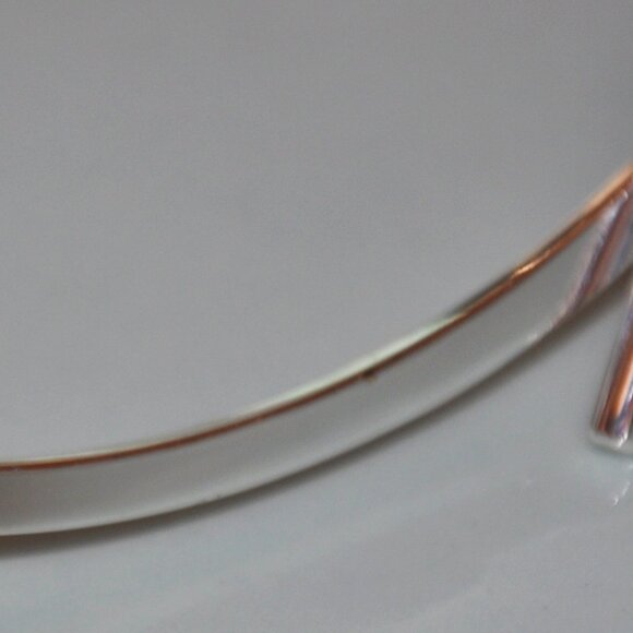 Jenny Bird Trust Collar Silver Tone Necklace. - Picture 4 of 5